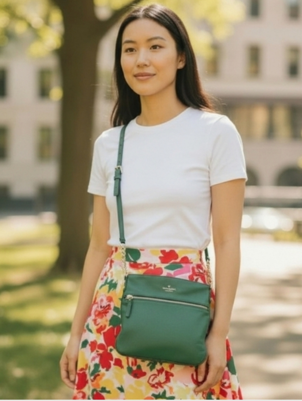 Kate Spade Cobble Hill-Ellen Leather Crossbody Bag - Picture 2 of 14